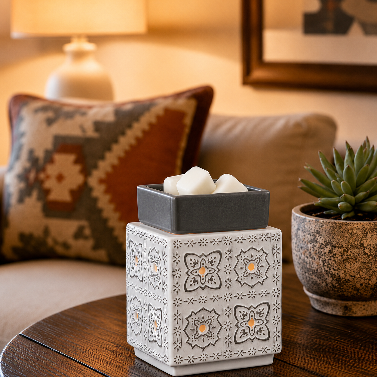 MODERN COTTAGE ILLUMINATION FRAGRANCE WARMER