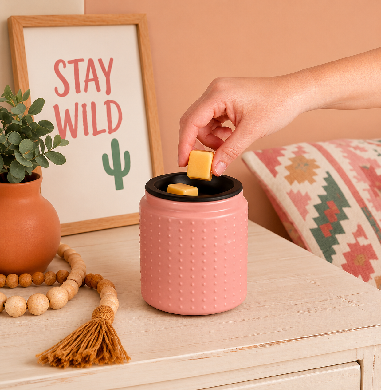 ILLUMISCENTS FLIP DISH WAX WARMER PINK HOBNAIL